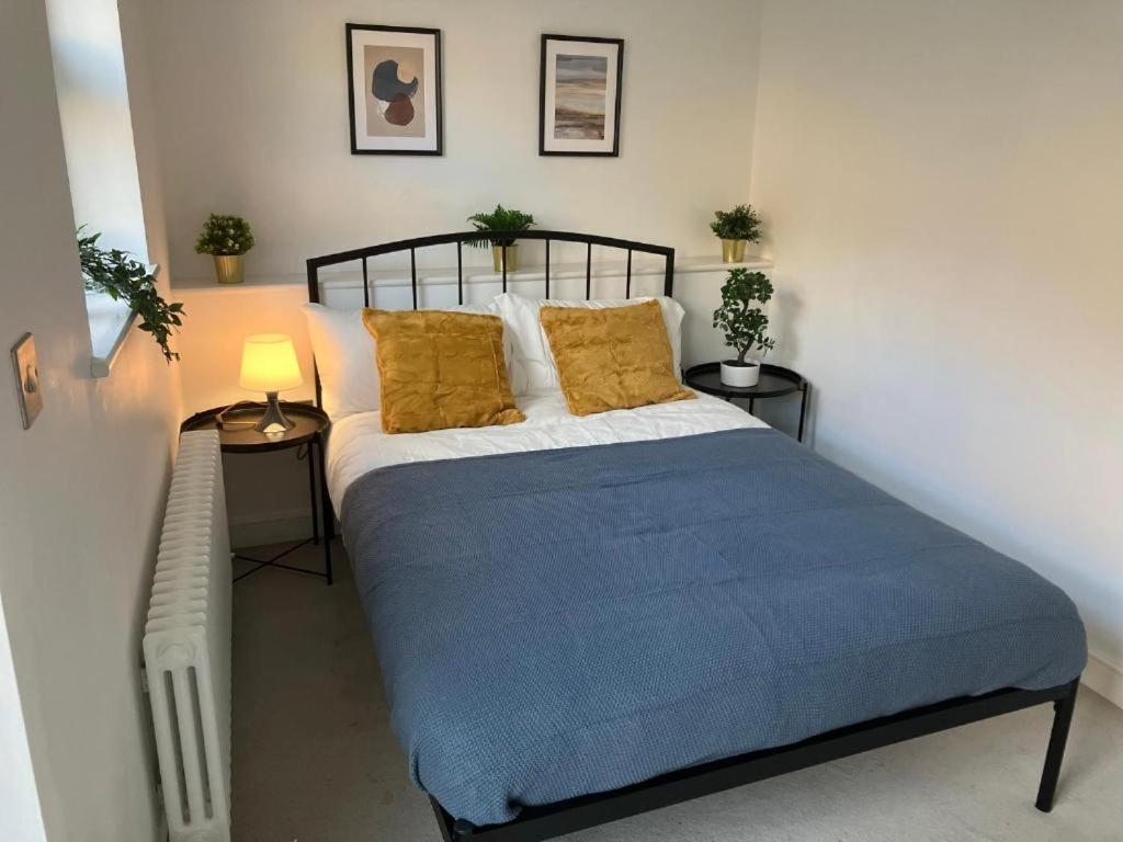 埃普瑟姆Awesome Refurbished 1 Bed Flat Few Steps To High St ! - 2 East House公寓 外观 照片
